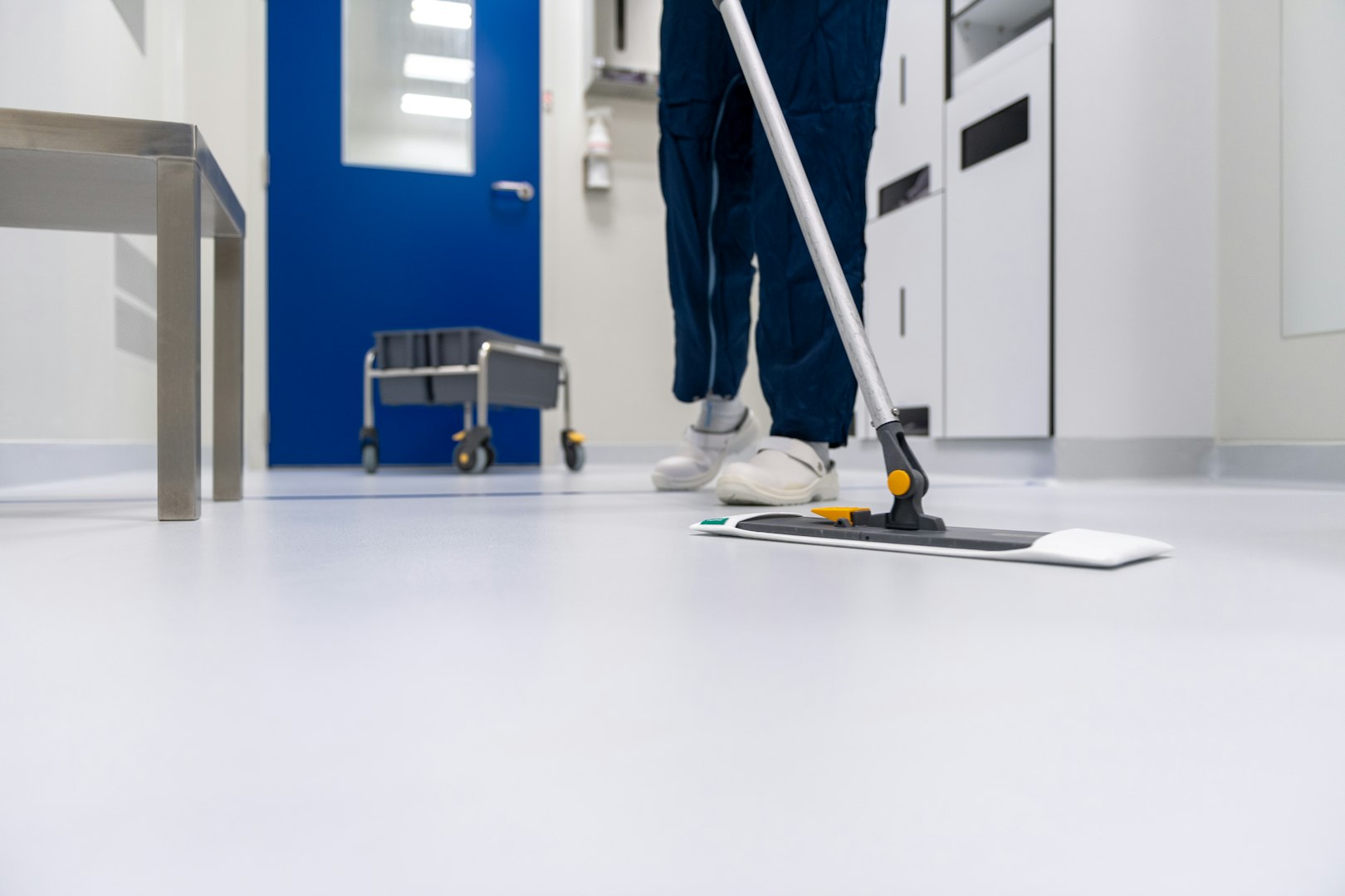 Commercial cleaning, Office cleaning